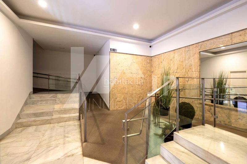 Foto efce2066-f33d-484c-bdd6-c279023a7a47. Rent flat with heating parking pool in Pajaritos Granada