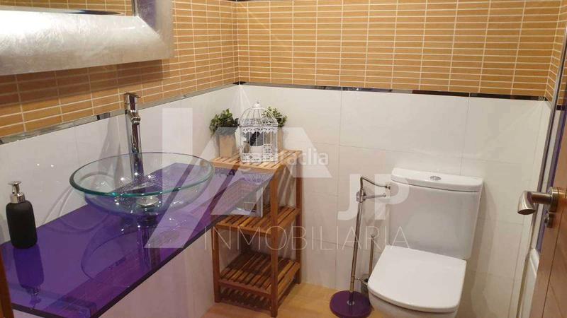 Foto e701f681-07ff-427c-ae73-0d784dae915e. Alquiler piso precioso piso en alquiler en el centro de la ciudad. en Granada