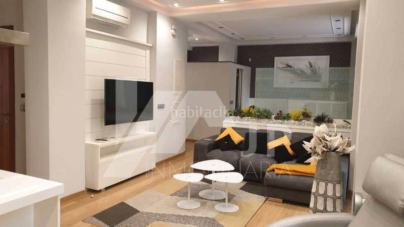 Foto 189a5c5c-4e97-42da-b605-d863f45cd970. Rent flat with heating in San Matías - Realejo Granada