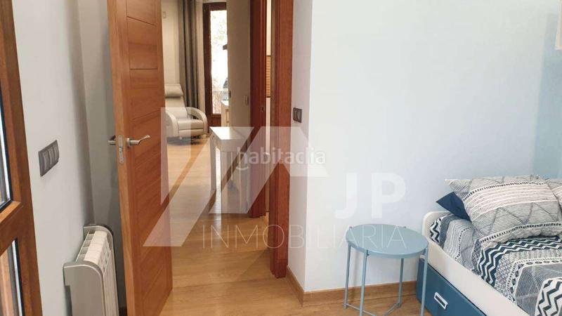 Foto 96aa516a-3f6f-4a51-9a57-d9482eb087b0. Rent flat with heating in San Matías - Realejo Granada