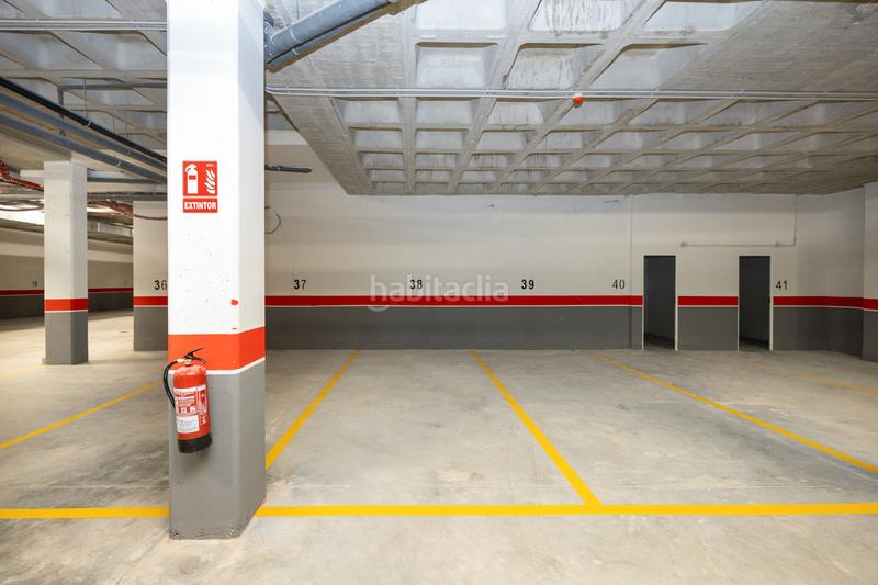 Foto 3279c364-6eba-4be3-a260-7aa1f57f1ac2. Lloguer pis a calle pampaneira 22 a Rosaleda - Juventud Granada