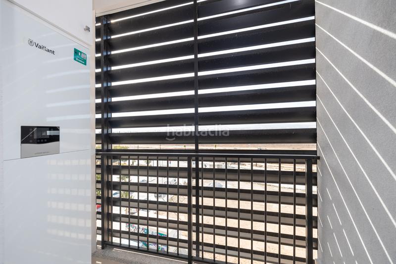 Foto 5035498f-efdc-4dfd-8ac8-55cf724cfe74. Lloguer pis a calle pampaneira 22 a Rosaleda - Juventud Granada