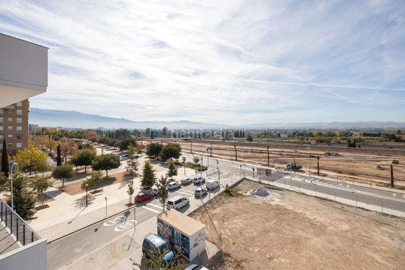 Foto 1ba03d63-a925-4f3d-8a88-0d72bc495963. Location appartement dans calle pampaneira 22 dans Rosaleda - Juventud Granada