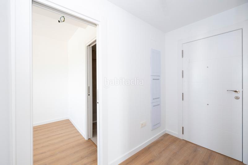 Foto 48264a58-f2aa-438c-a061-f3d0b7210784. Location appartement dans calle pampaneira 22 dans Rosaleda - Juventud Granada