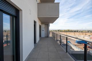 Location Appartement à Avenida de pampaneira 22. Piso en alquiler sin muebles 2 dormitorios, 2 baños. sanders