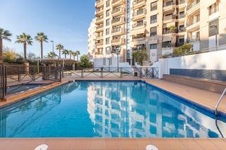 Pis  Calle periodista rafael gago palomo 3. Parque almunia, junto a gerencia, barrio los periodistas, piso e