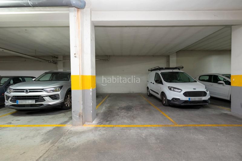 Foto c75949d9-9dc4-417b-846f-7a96da92fb79. Pis a calle rector marín ocete 8 a Pajaritos Granada