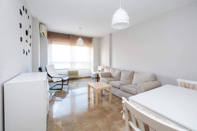 Foto b55939f6-d88b-48ba-94ac-ff694ec0dd68. Location appartement avec chauffage dans Pajaritos Granada