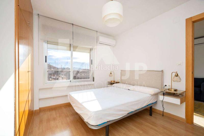 Foto 5c7f4ed1-ba7c-44a2-a3d1-ed7bf1b87a81. Miete etagenwohnung mit heizung in San Matías - Realejo Granada