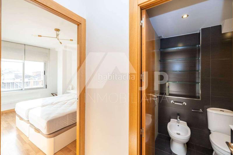 Foto 058afa40-1d7b-483f-bb31-1eba35a954f5. Rent flat with heating in San Matías - Realejo Granada