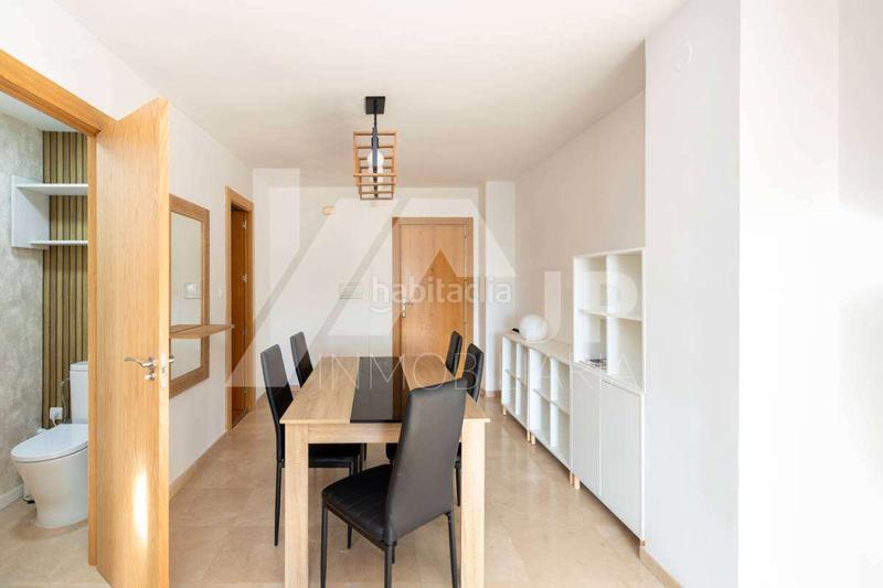 Foto 1a66a111-86af-4999-bcaa-5837eafd6b80. Rent flat with heating in San Matías - Realejo Granada