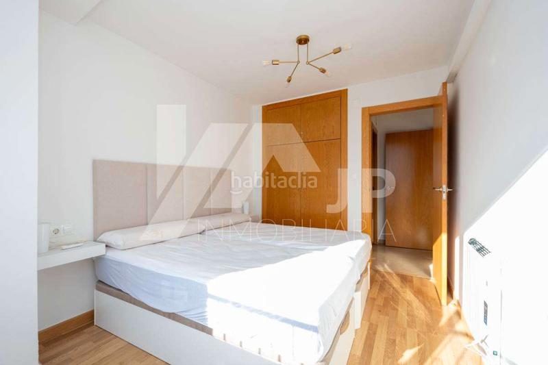 Foto d2f3895e-10e9-4a54-a3c9-d20b8f65a39b. Rent flat with heating in San Matías - Realejo Granada