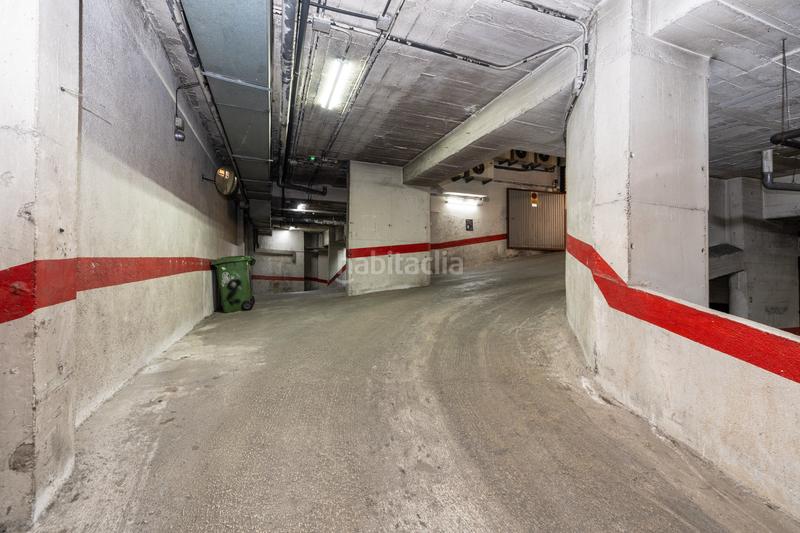 Foto 8246c636-0b86-4daf-bb86-bcb2946c0630. Car parking in calle seminario 2 in Centro - Sagrario Granada