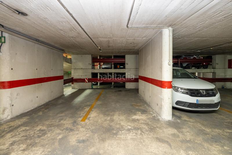 Foto ae9e251c-a38c-4679-9385-24f0245b35a5. Car parking in calle seminario 2 in Centro - Sagrario Granada