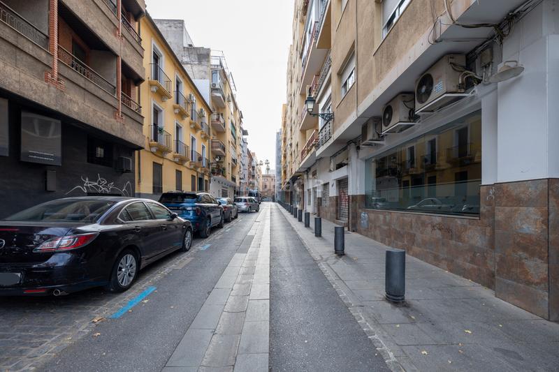 Foto b204f928-fe39-401f-b4a3-8e8512ca8791. Car parking in calle seminario 2 in Centro - Sagrario Granada
