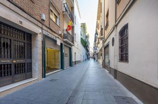 Affitto Posto auto in Calle paz 3. Cochera tipo cerrada en pleno centro de granada
