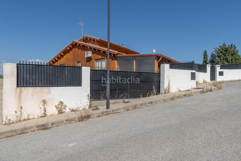 Foto 013690f2-cf17-439b-8afe-f8ded37aa2df. Chalet in urbanizacion suelo urb ppr 4 25 in Cúllar Vega