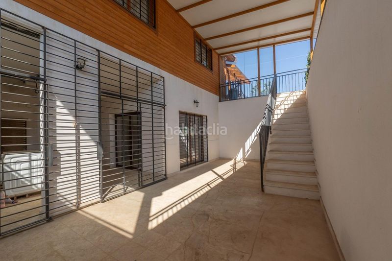 Foto 12d9b26a-1190-4488-b791-b65e0ef58c24. Chalet in urbanizacion suelo urb ppr 4 25 in Cúllar Vega