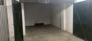 Lloguer Aparcament cotxe a Calle pedro antonio de alarcón 52. Estupenda cochera cerrada de uso individual