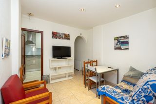 Rent Flat  Calle buensuceso. Proximo curso universitario. estudiantes. piso de 2 dormitorios