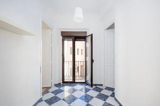 Piso en Calle Monjas del Carmen 11