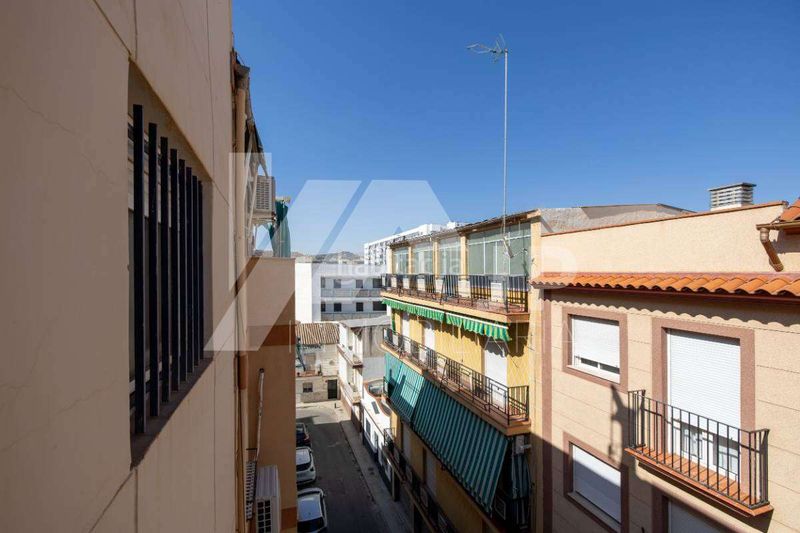 Foto 01ff8f30-39d7-47cf-9ffe-56e6419d8250. Lloguer pis a calle arrayanes 6 a Barrio de Zaidín Granada