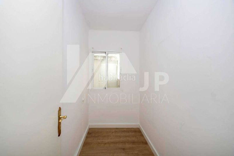 Foto b207892a-8b10-433e-a38e-177b5d300d16. Lloguer pis a calle arrayanes 6 a Barrio de Zaidín Granada