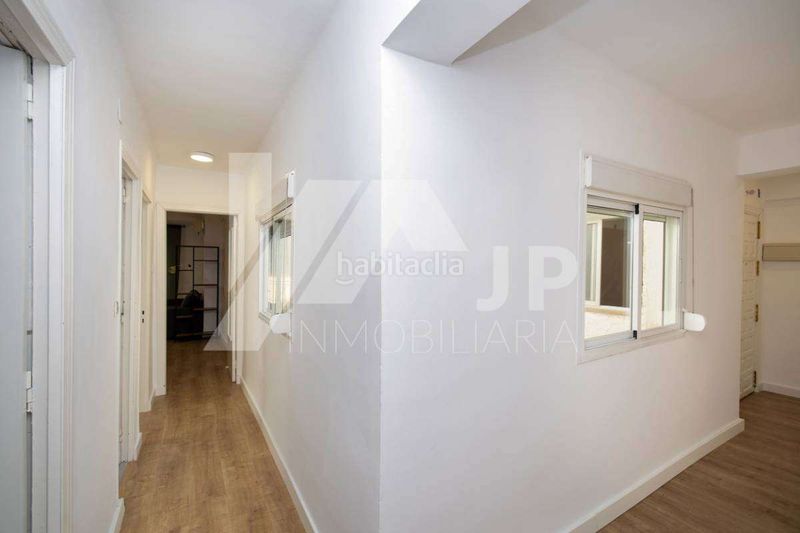 Foto ffb17b77-78ac-4355-8e7c-a2c43d39cbf3. Lloguer pis a calle arrayanes 6 a Barrio de Zaidín Granada