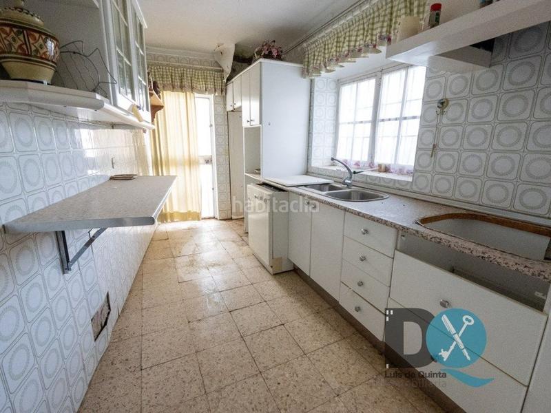 Foto 3aebbdd9-d232-47b5-8a5d-b42a5362994e. Casa amb piscina a Centro Utrera