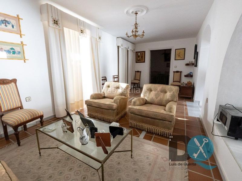 Foto 75dfc8d3-4872-41a0-a9bf-d391f02f681b. Casa amb piscina a Centro Utrera