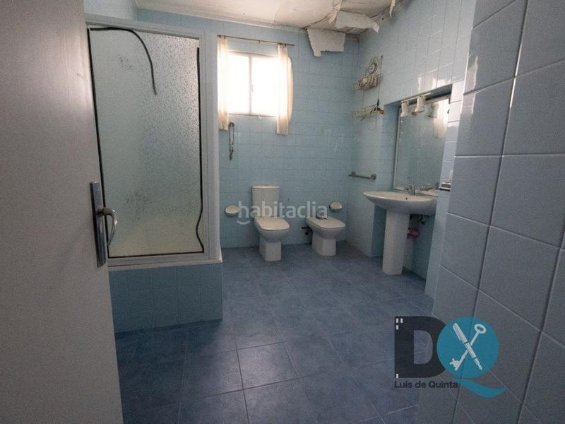 Foto f50b9eba-9322-4900-919e-4a3507987398. Casa amb piscina a Centro Utrera