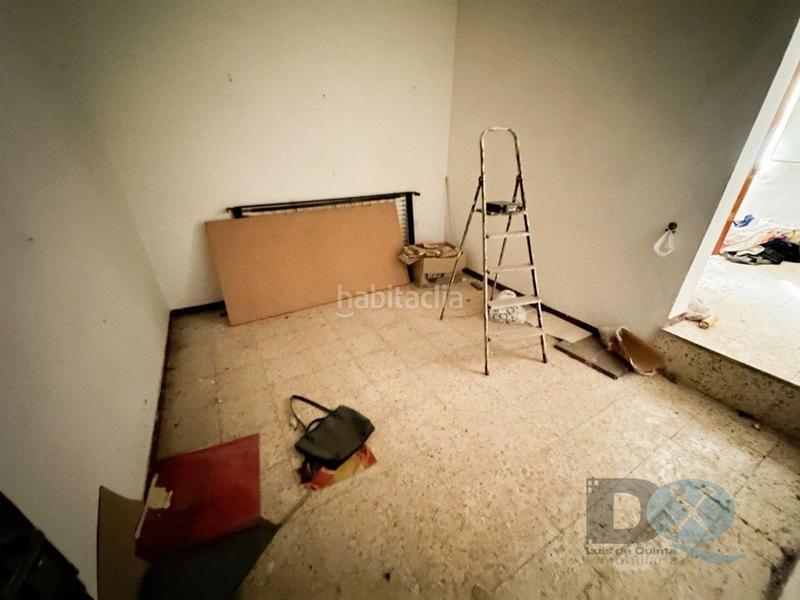 Foto ad034c06-d77c-48d8-b630-ef0aac58336f. Casa  a reformar con gran parcela para la casa de tus sueños en Utrera