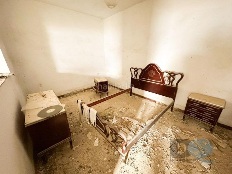 Foto ca406d7b-9cc0-408b-b94f-72829806387b. Casa  a reformar con gran parcela para la casa de tus sueños en Utrera