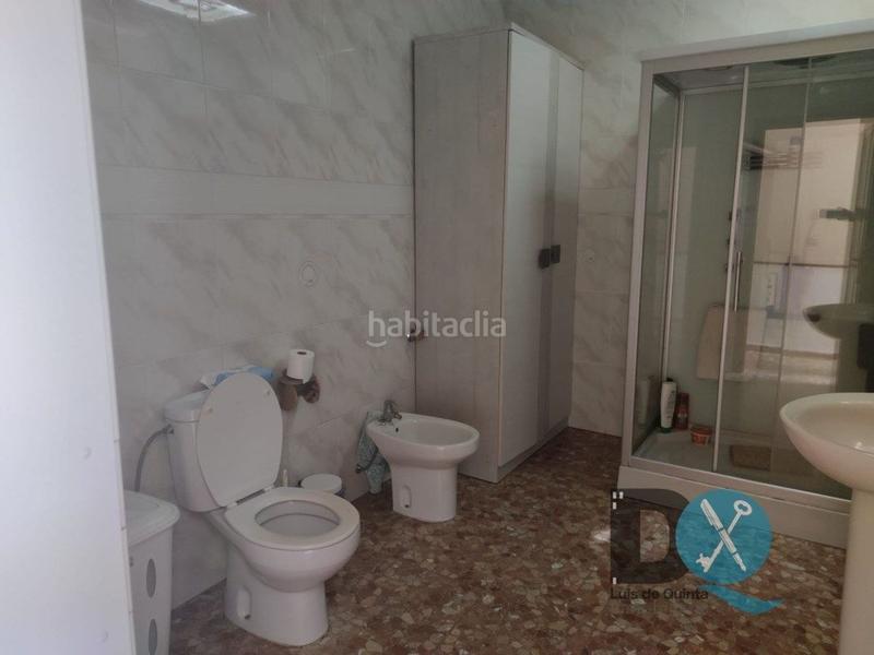 Foto 46b7db46-57c1-4d77-8ab8-c82d6f790701. Casa a Salesianos Utrera