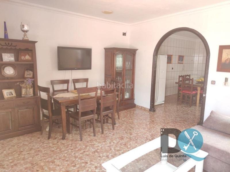 Foto 8cd1c1a0-5a84-4d0d-bdc0-79a027ede72a. Casa a Salesianos Utrera