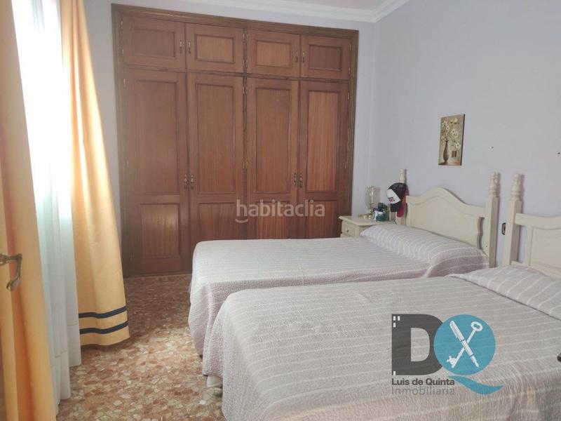 Foto b65c13a0-fdc0-498b-8755-7d0bbd94819c. Casa a Salesianos Utrera