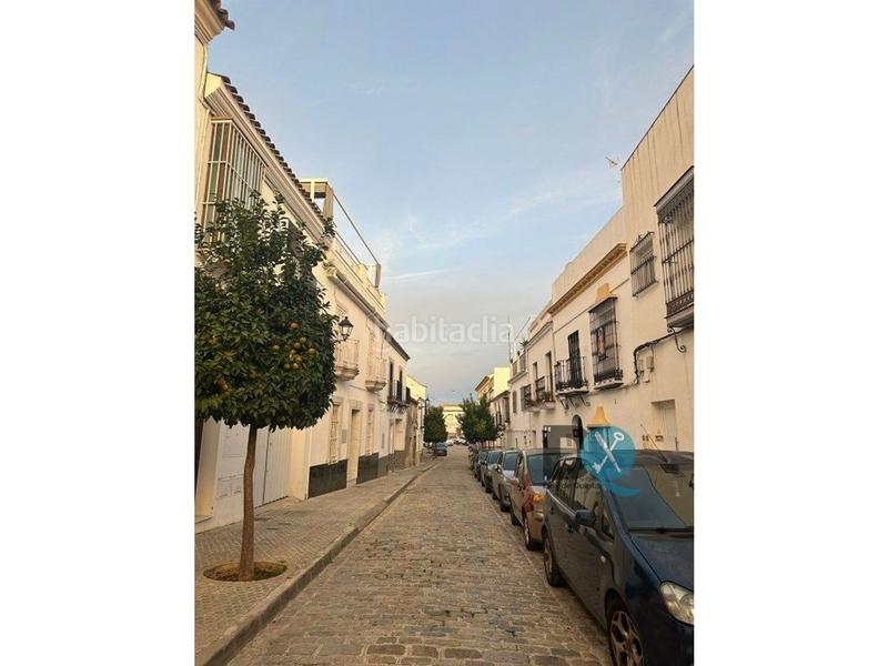Foto 9998cad2-6683-4b95-996d-b36ff096db3e. Alquiler local comercial local en barrio santa maria veredas en Utrera