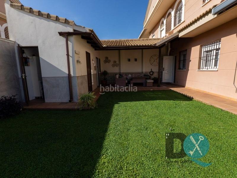 Foto aa217edc-4305-4c7a-a297-971879e0b8b4. Casa pareada pareado espectacular en los ruedos. en Utrera