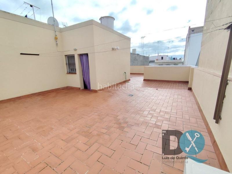 Foto d5de6172-31b8-41c5-a388-0e0a303da686. Casa con parcheggio in Estación - La Fontanilla - El Tinte Utrera