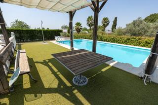 Maison à Pedanías Norte. Excepcional finca rústica a solo 4 km de utrera