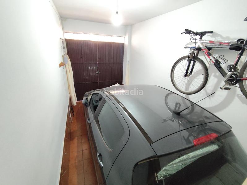 Foto ccd56496-471f-49f2-824e-3d0b6b6d9872. Casa adosada vivienda en el barrio de san josé tranquilidad a un paso del centro en Utrera