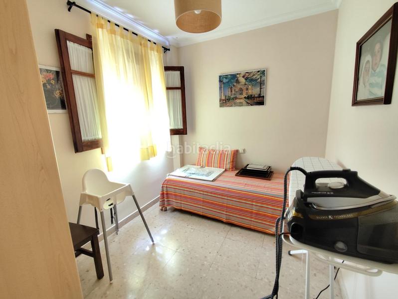 Foto d03c42e3-1893-4697-a216-583f7c536526. Casa adosada vivienda en el barrio de san josé tranquilidad a un paso del centro en Utrera