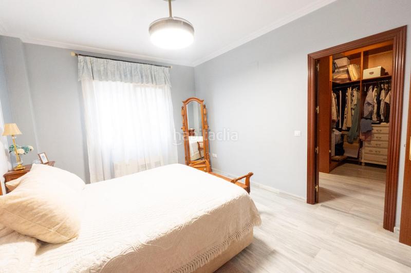 Foto 9f183b7a-ef71-462c-8b77-7839f2805d7b. Casa adossada amb calefacció aparcament a El Junquillo - Vistalegre Utrera