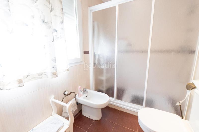 Foto c414f46d-2cbf-4dad-99e6-a8c890c93c01. Casa adossada amb calefacció aparcament a El Junquillo - Vistalegre Utrera