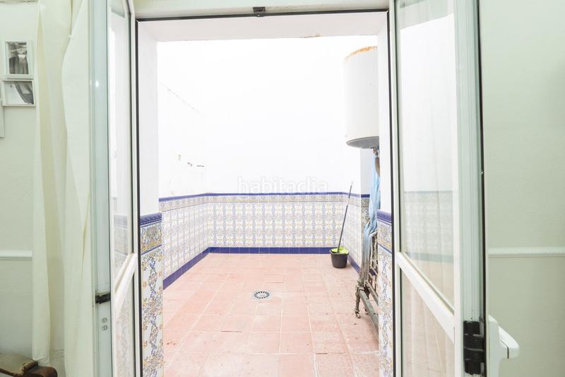 Foto 28e7fd66-e71d-4c3b-b4aa-8d3688a4dc64. Casa amb aparcament a Centro Utrera