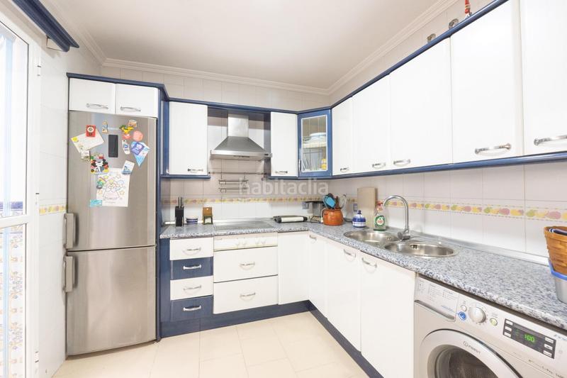 Foto d991dbff-7282-4eb4-936b-4fd5515195bd. Casa amb aparcament a Centro Utrera