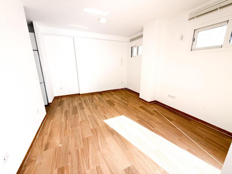 Foto 25c47eb4-9937-4b31-a29f-10ff2edc5644. Ground floor in Cruz Roja Sevilla