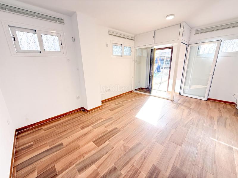 Foto 55408d42-baa4-45c6-9e95-2a6c714cd40d. Ground floor in Cruz Roja Sevilla