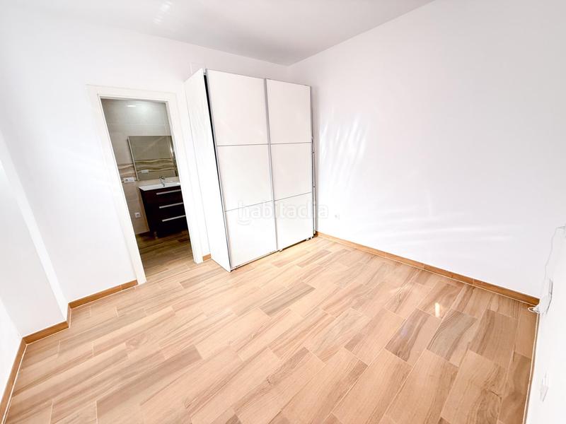 Foto da97f986-c978-4d31-96bd-e147d5192c29. Ground floor in Cruz Roja Sevilla