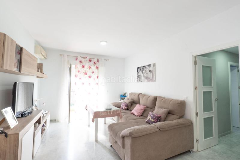 Foto 63c3abee-3bcb-499f-8cc8-2135d1a92239. Appartement avec parking piscine dans Salesianos Utrera